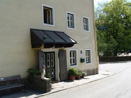 Gasthof Lang zur Festenburg - Eingangsbereich